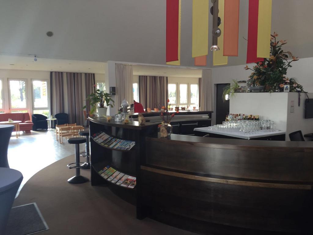 Ak 1 Hotel Ducherow Esterno foto