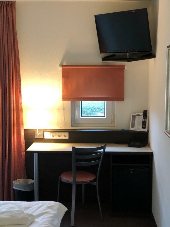Ak 1 Hotel Ducherow Esterno foto